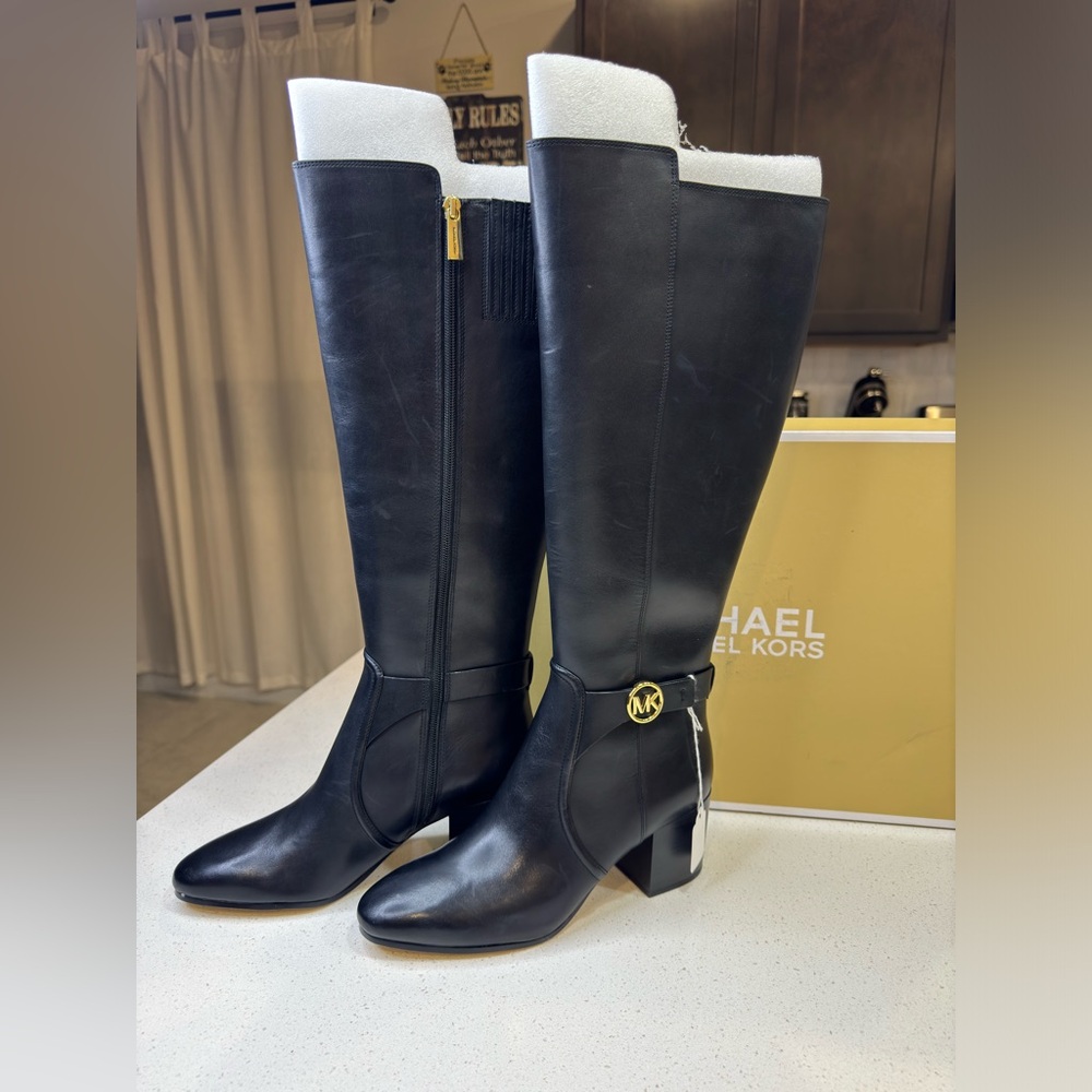 NWOT - Michael Kors Boots